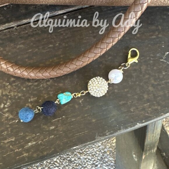 Alquimia Gold and Blue Key Holder - Picture 2 of 3